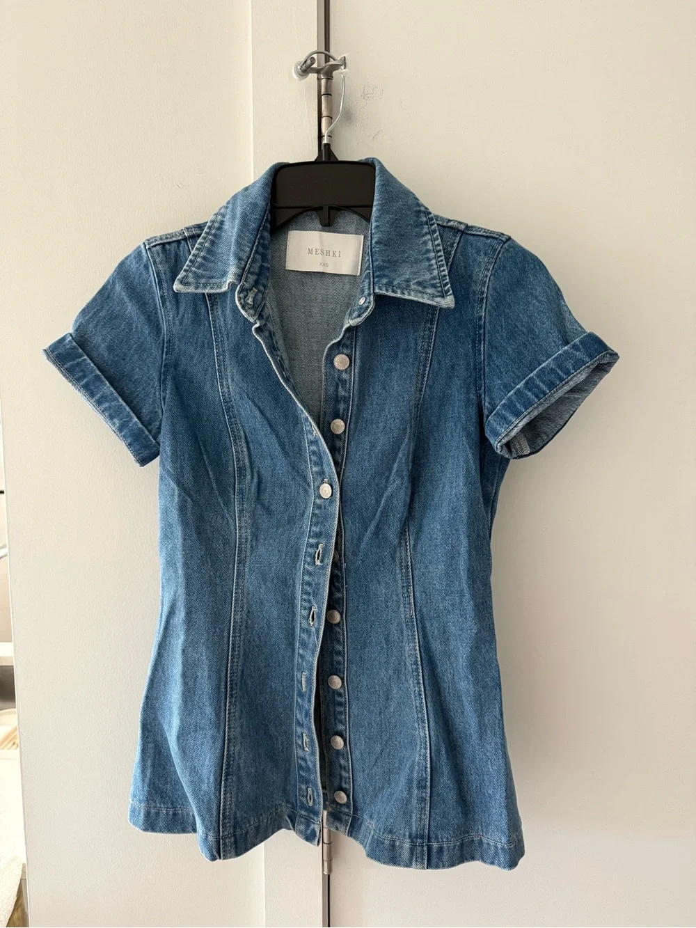 Meshki fitted short